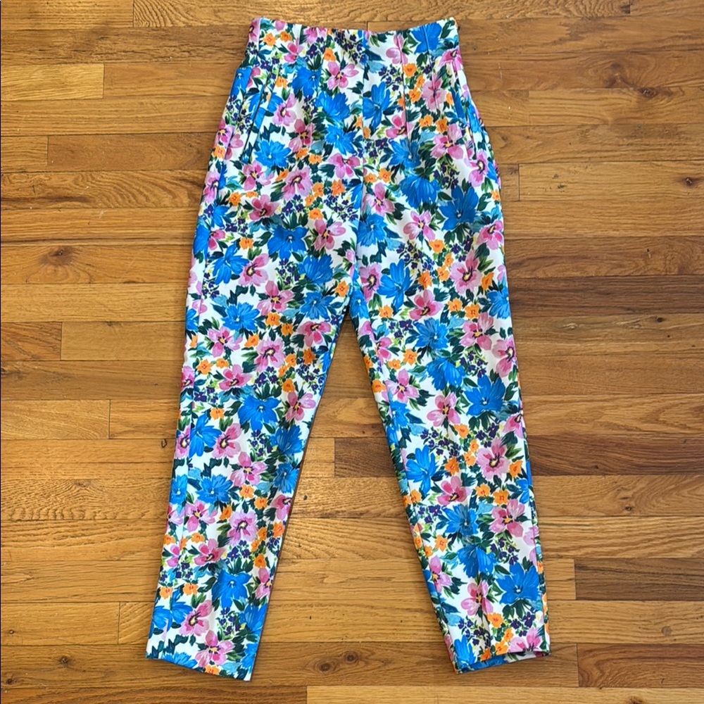 Zara Blue and Pink Floral Pleated Pants